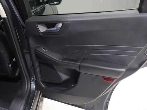 Used 2022 Ford Escape Titanium AWD/4WD image 21