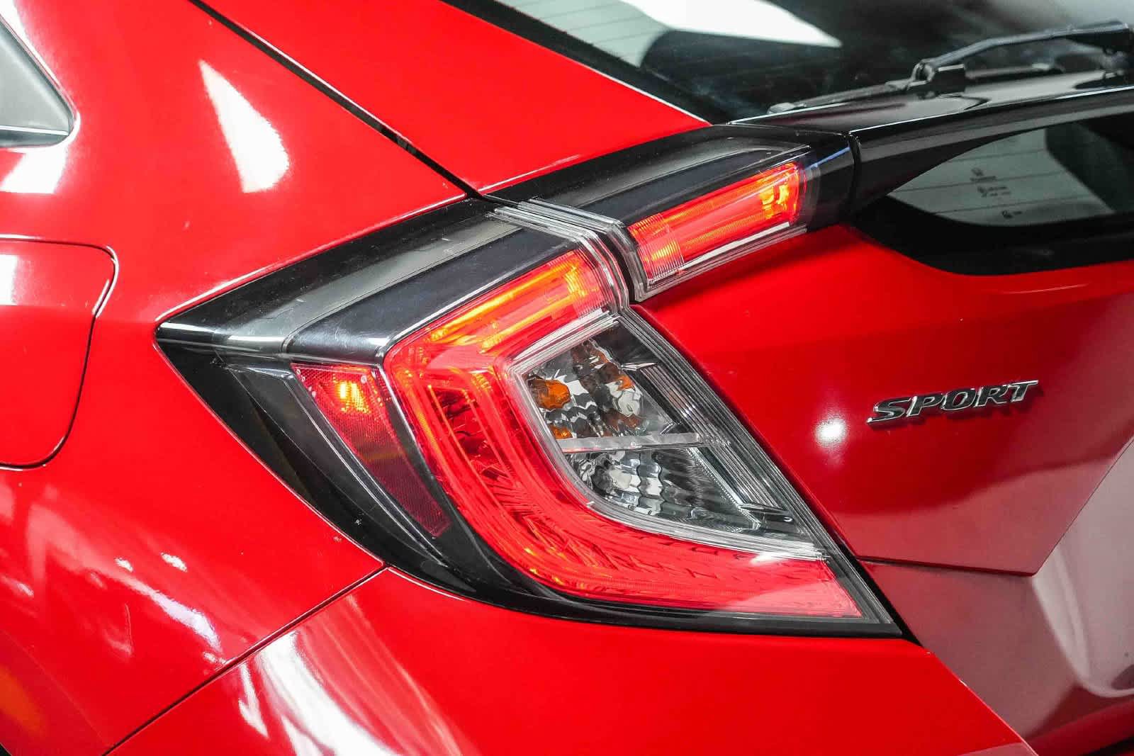 Used 2017 Honda Civic Sport image 11