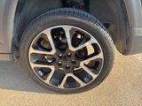 Used 2017 Jeep Compass Limited w/ Navigation Group image 4