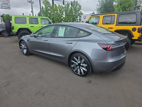Used 2025 Tesla Model 3 RWD image 3