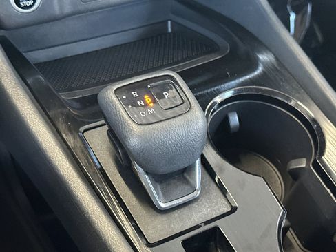 Used 2021 Nissan Rogue S FWD image 20