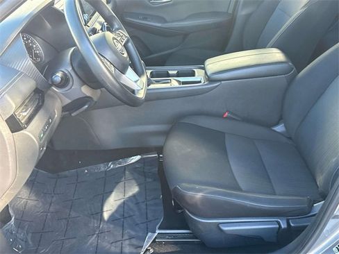 Certified 2024 Nissan Sentra SV image 23