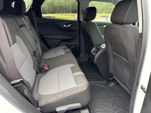 Used 2024 Chevrolet Blazer LT w/ Convenience Package image 13