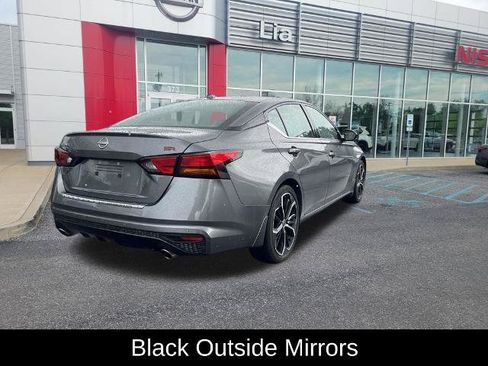Certified 2023 Nissan Altima 2.5 SR w/ SR Premium Package FWD image 14