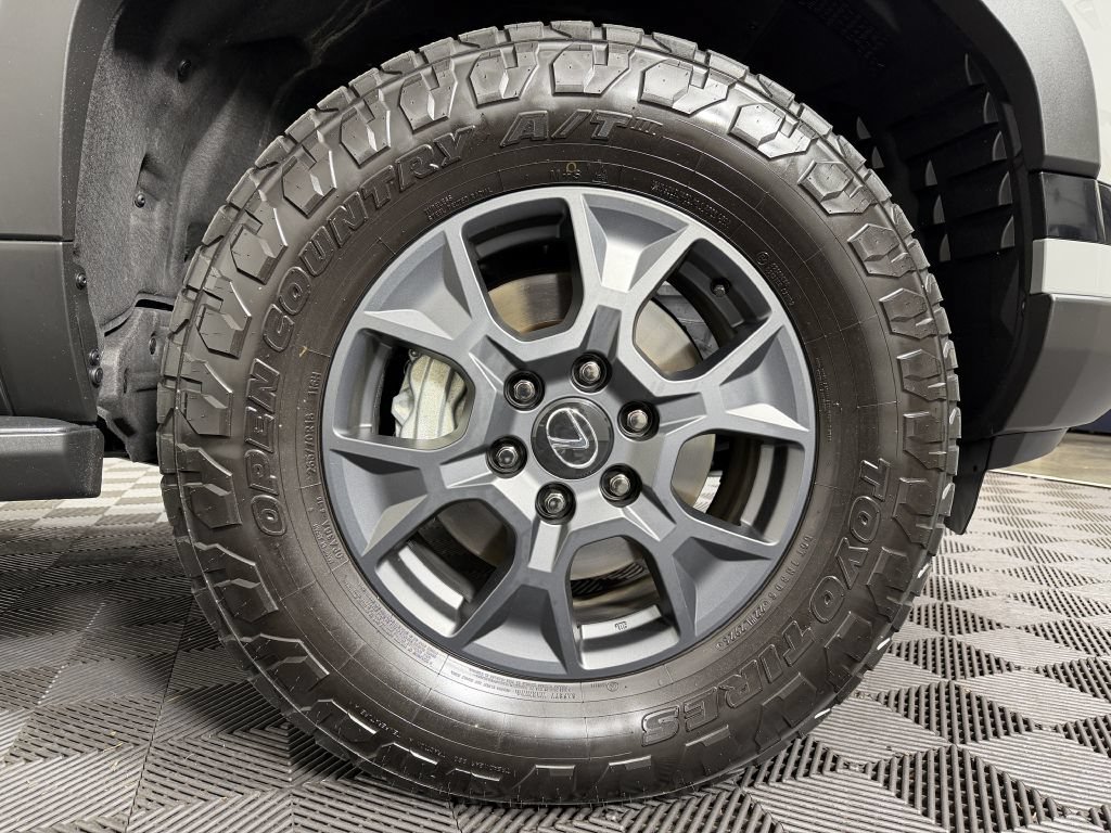 Used 2025 Lexus GX 550 AWD/4WD image 59