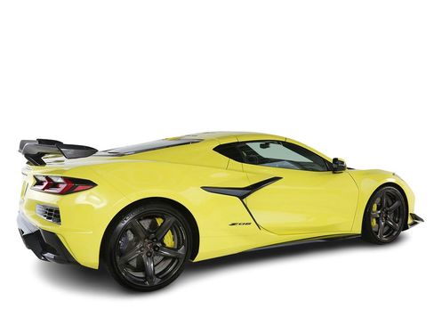 Used 2023 Chevrolet Corvette Z06 w/ Z07 Performance Package RWD image 9