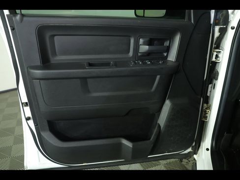 Used 2014 RAM 1500 Express image 15