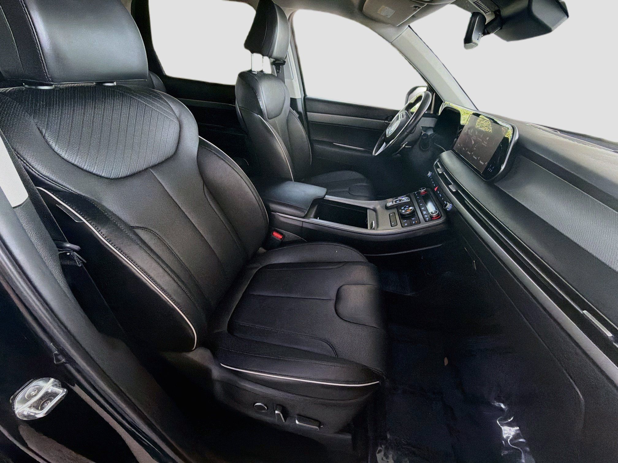 Used 2025 Hyundai Palisade SEL AWD/4WD image 32