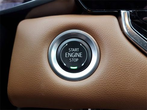 Used 2025 GMC Canyon AT4 w/ Nightfall Edition image 24