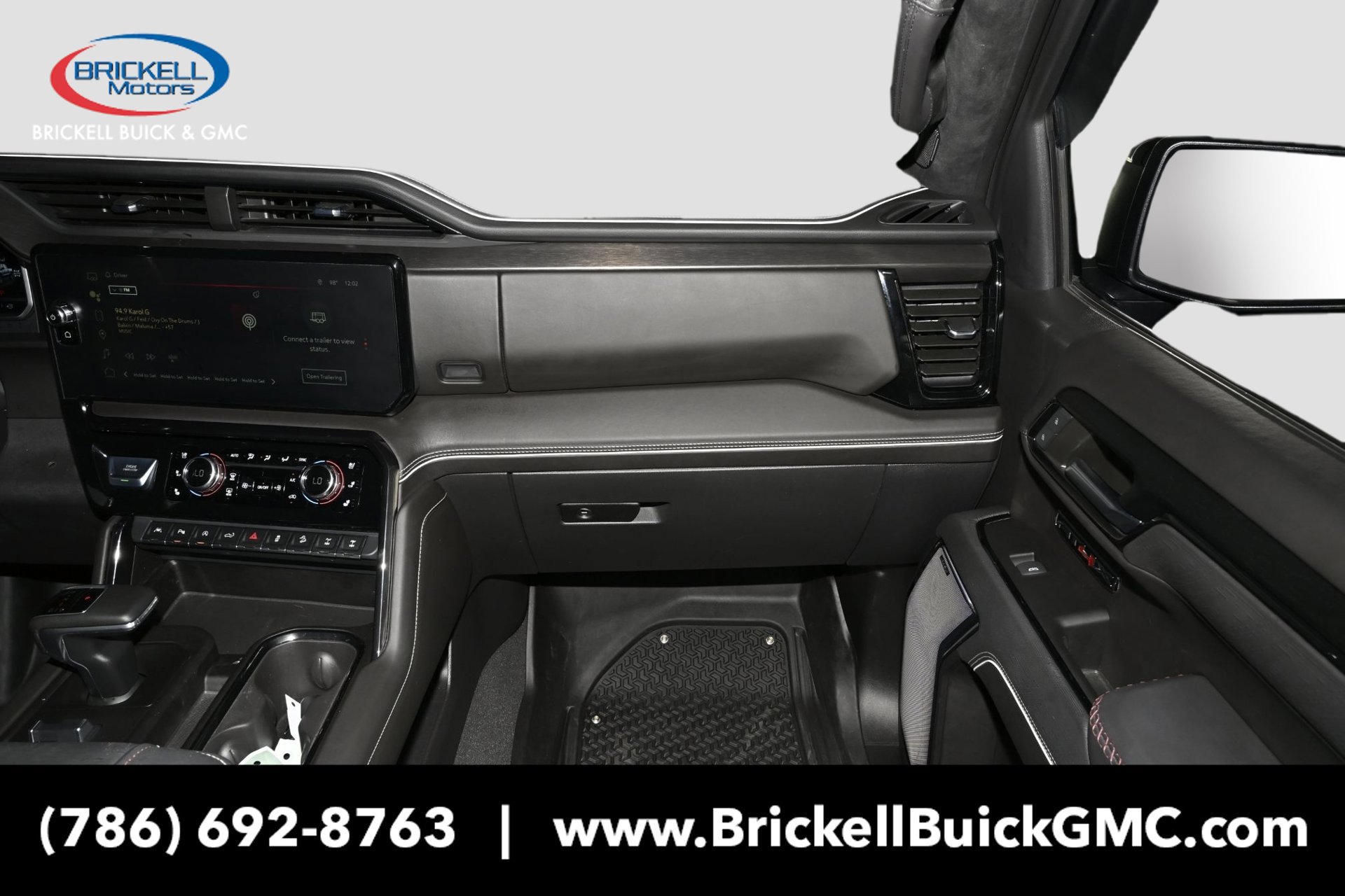 Used 2024 GMC Sierra 1500 AT4X AWD/4WD image 18