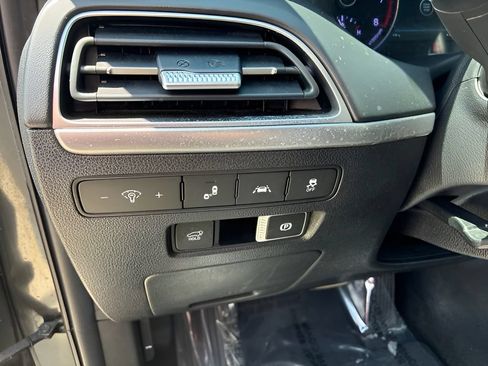 Used 2020 Hyundai Palisade SEL w/ Convenience Package AWD/4WD image 19