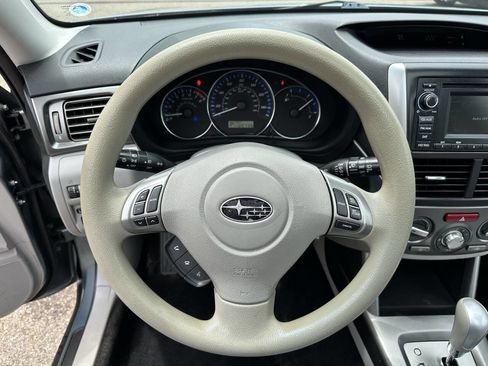 Used 2013 Subaru Forester 2.5X Premium w/ All-Weather Plus Pkg image 14