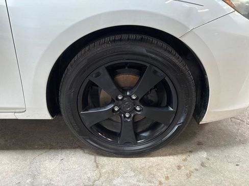 Used 2013 MAZDA MAZDA3 i Touring FWD image 10