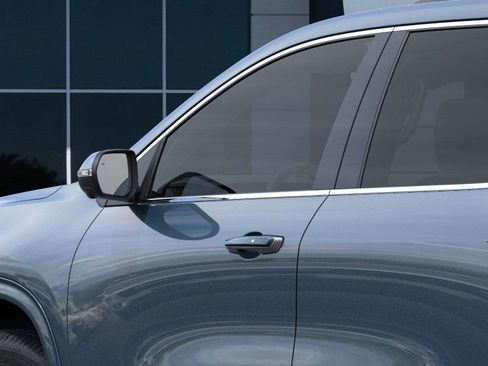 New 2026 GMC Acadia Denali FWD image 12