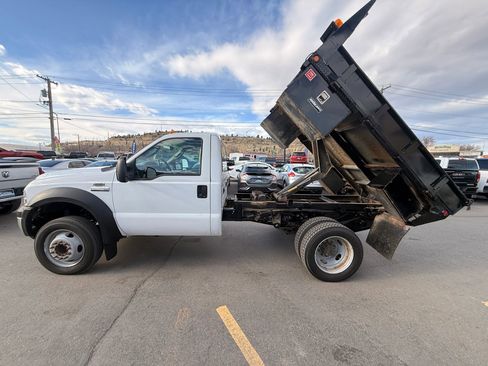 Used 2006 Ford F450 165 W.B. 2D image 13