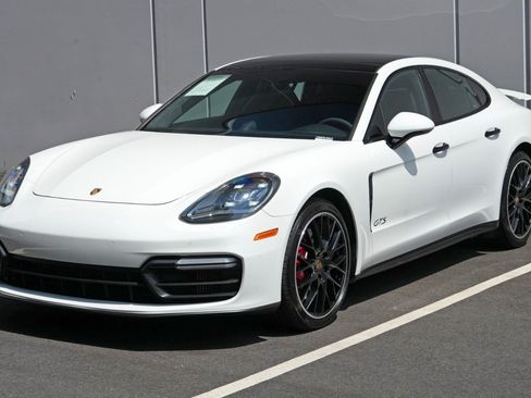 Used 2019 Porsche Panamera GTS AWD/4WD image 49
