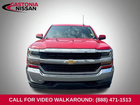 Used 2018 Chevrolet Silverado 1500 LT AWD/4WD image 3