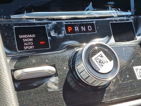 New 2025 Jeep Grand Cherokee Limited image 10