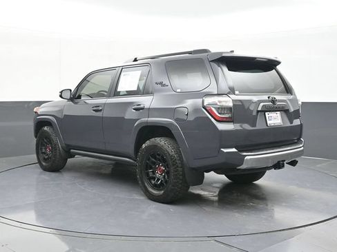 Used 2024 Toyota 4Runner TRD Off-Road Premium w/ Moonroof Package AWD/4WD image 9