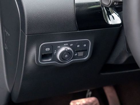 New 2026 Mercedes-Benz GLA 250 4MATIC image 21