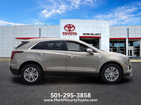 Used 2023 Cadillac XT5 Premium Luxury AWD/4WD image 6