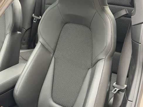 Used 2023 Porsche 911 Carrera T image 28