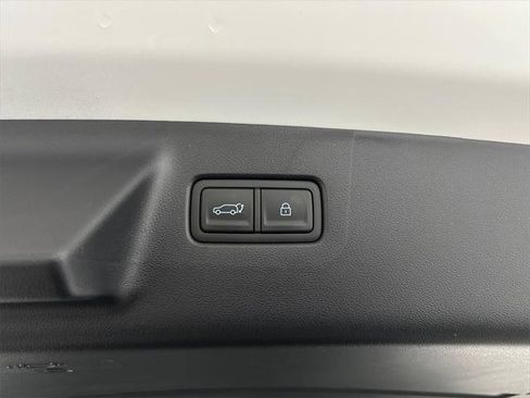 New 2026 Hyundai Santa Fe SE image 19