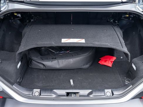 Used 2022 Ferrari Portofino M RWD image 24