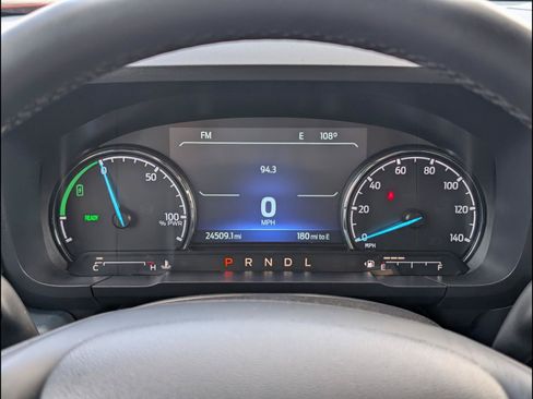 Used 2024 Ford Maverick Lariat FWD image 12