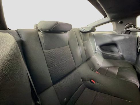 Used 2014 Ford Mustang GT RWD image 23