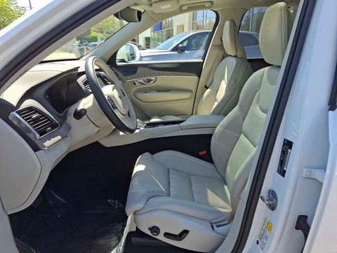 Certified 2024 Volvo XC90 B6 Ultimate AWD/4WD image 15