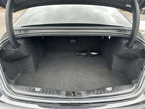 Used 2013 Lincoln MKZ FWD image 24