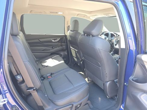 Used 2026 Subaru Ascent Limited AWD/4WD image 19