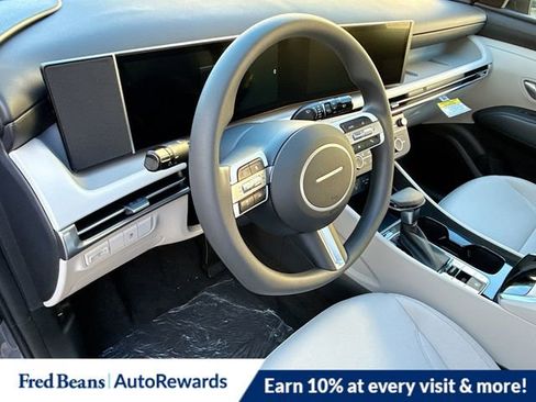 New 2026 Hyundai Tucson SE image 11
