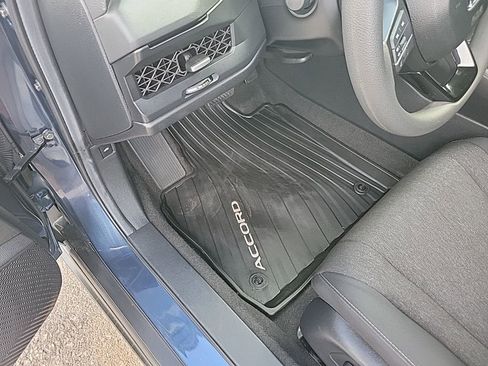 Used 2024 Honda Accord EX image 20
