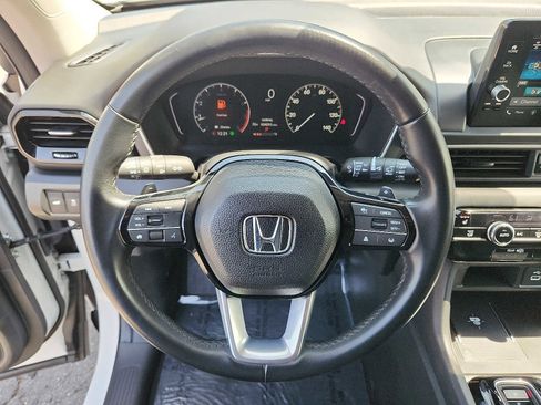 Used 2023 Honda Pilot EX-L image 19