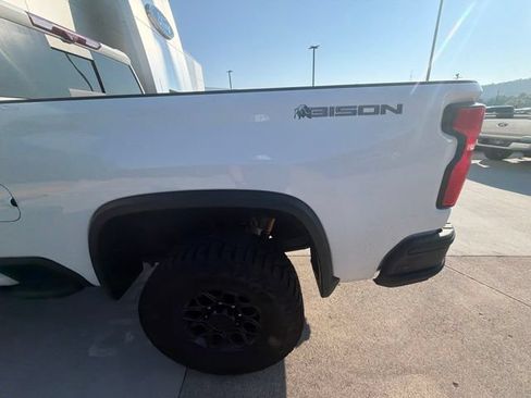 Used 2025 Chevrolet Silverado 2500 ZR2 w/ ZR2 Bison Edition AWD/4WD image 12
