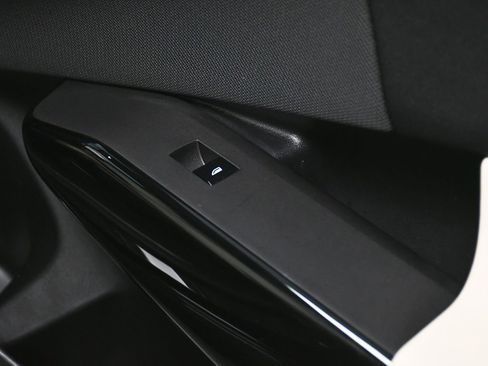 Used 2025 BMW X3 M50 image 19