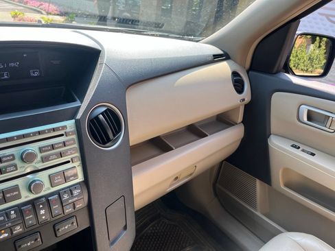 Used 2009 Honda Pilot EX-L image 18