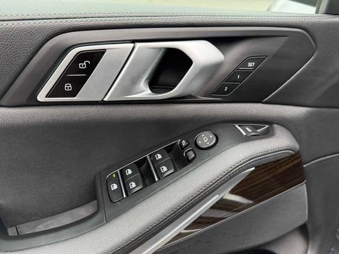 Used 2019 BMW X5 xDrive40i w/ Premium Package 2 image 27