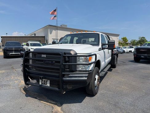Used 2016 Ford F350 XL w/ Power Equipment Group AWD/4WD image 2