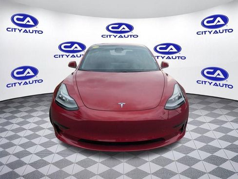 Used 2018 Tesla Model 3 Mid Range image 3