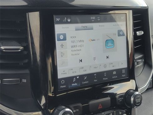 Used 2022 RAM 1500 Laramie image 17