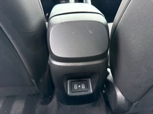 Certified 2025 Hyundai Elantra SEL w/ Cargo Package image 33