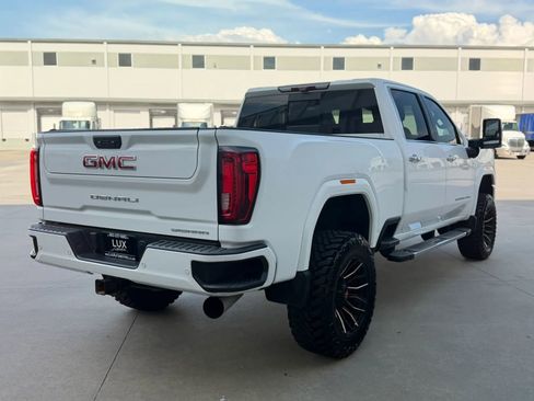 Used 2020 GMC Sierra 3500 Denali w/ Denali Ultimate Package AWD/4WD image 9