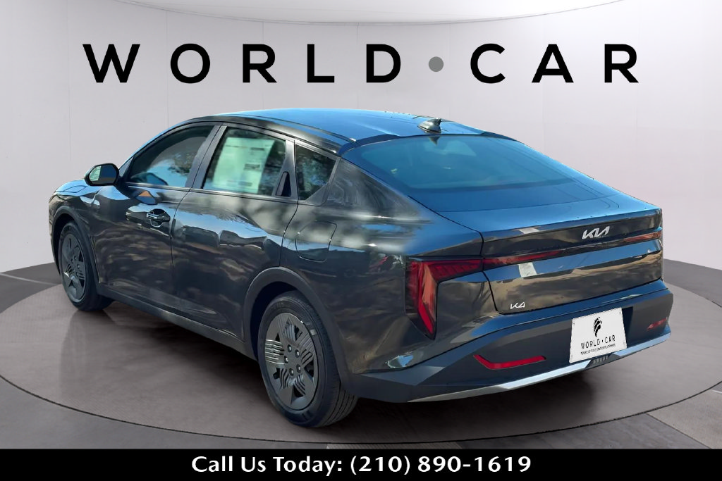 Used 2026 Kia K4 FWD image 9