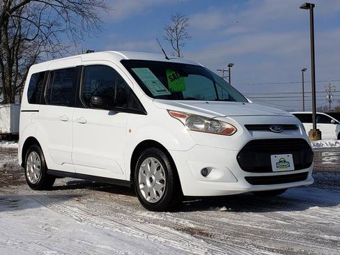 Used 2016 Ford Transit Connect XLT image 8