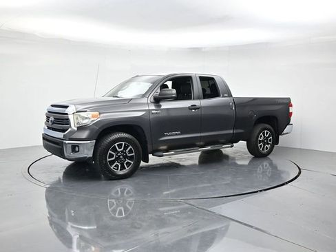 Used 2014 Toyota Tundra SR5 w/ TRD Off Road Package image 5