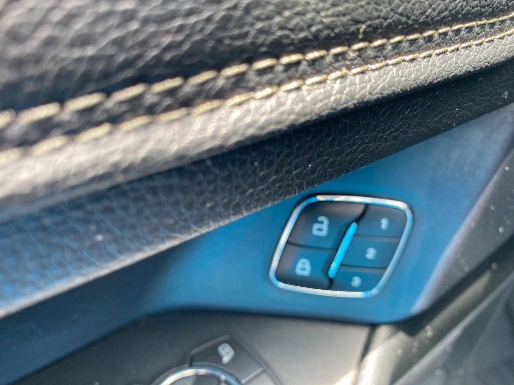 Used 2019 Ford Expedition Limited RWD image 38