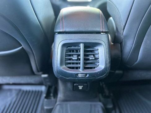 Used 2018 Jeep Cherokee Trailhawk w/ Quick Order Package 27L AWD/4WD image 30